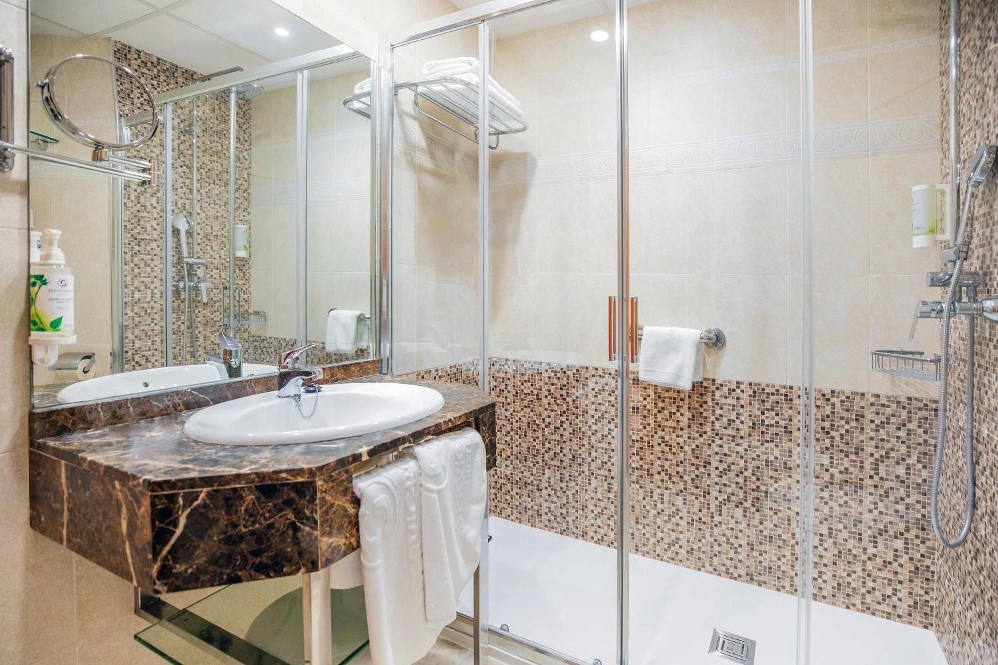 Hotel Servigroup Castilla Benidorm Habitación foto