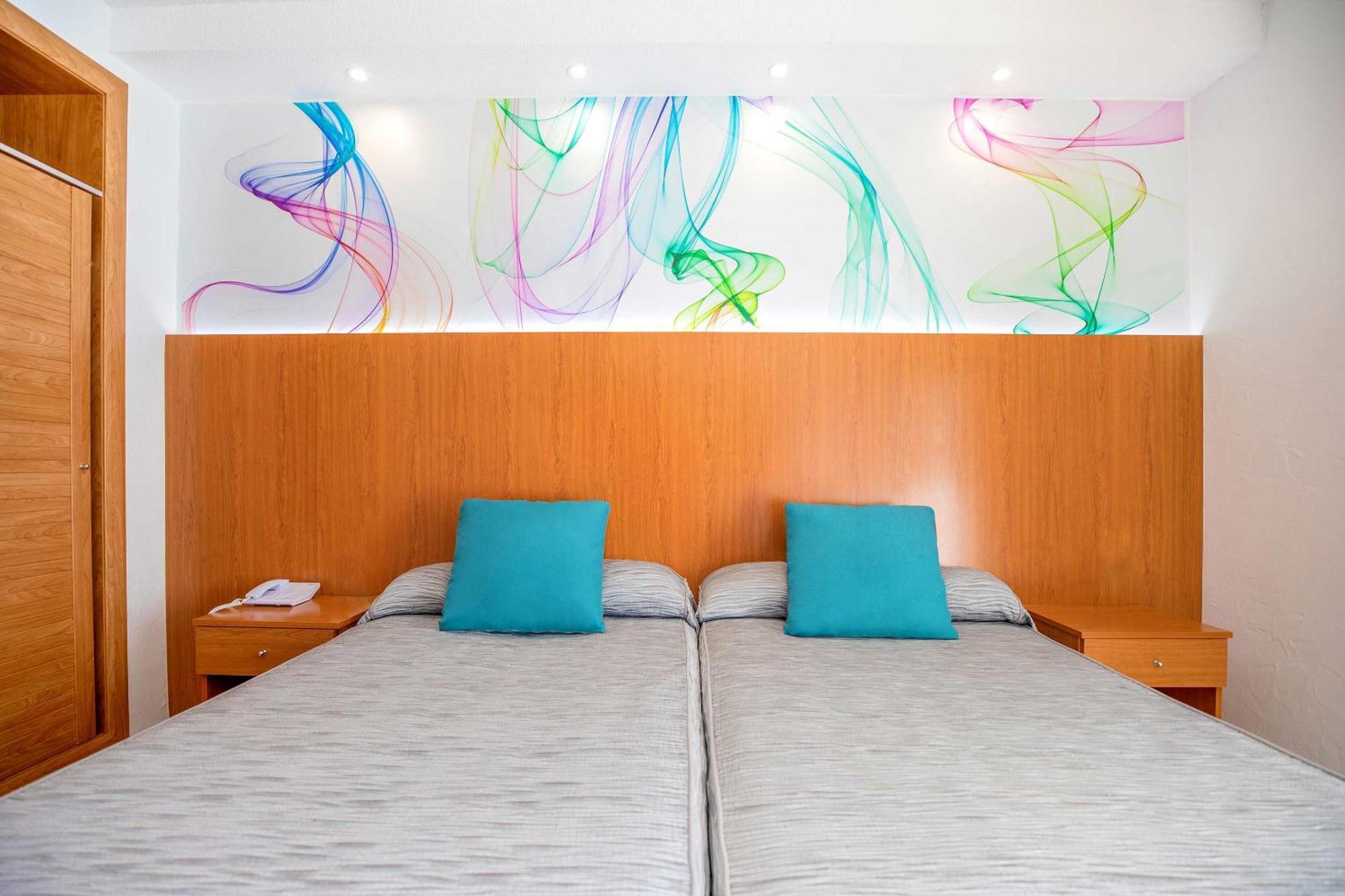 Hotel Servigroup Castilla Benidorm Habitación foto